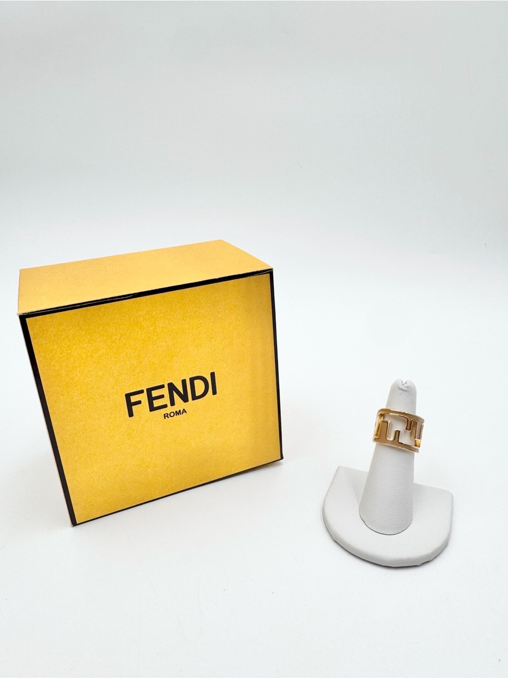 FENDI O Lock Ring - S
